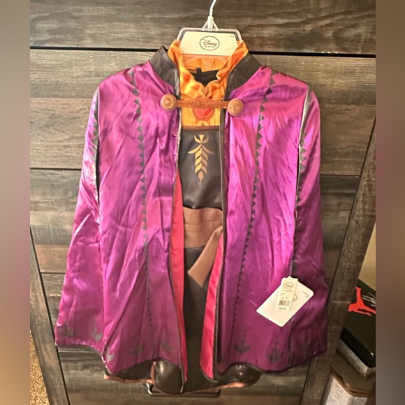 Disney Purple girls  Cape with Black Accents. - Picture 3 of 16